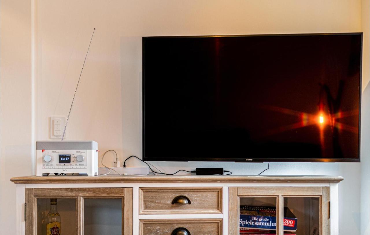 Nice Home In Friedrichskoog With Wifi Экстерьер фото